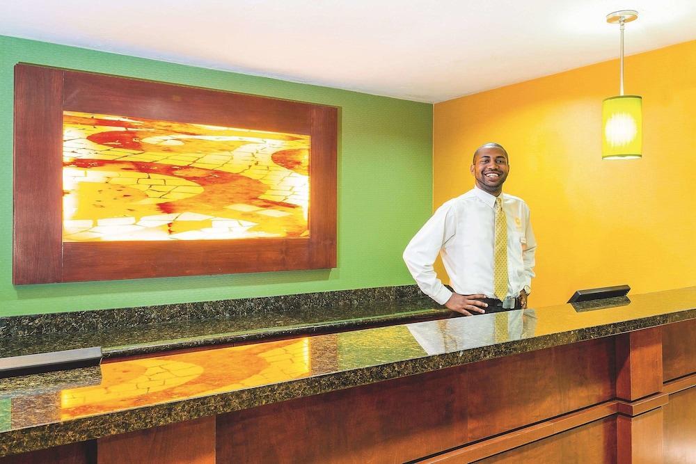 Comfort Inn San Diego Old Town Bagian luar foto